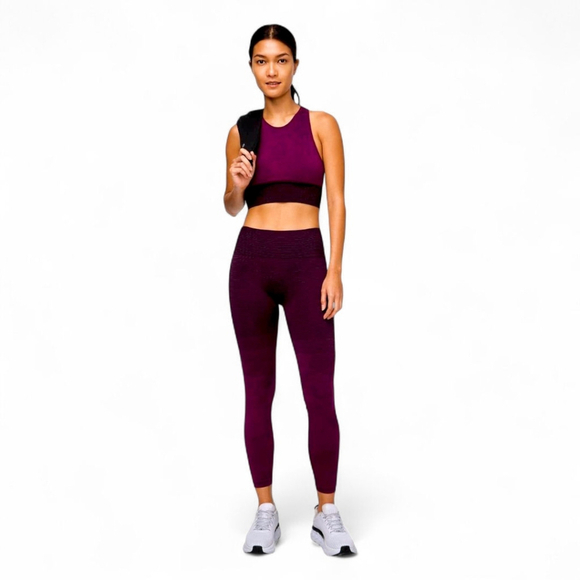 LululemonEbb to Train TightMarvel Black Sz 6Seamless Retro Striped Knit